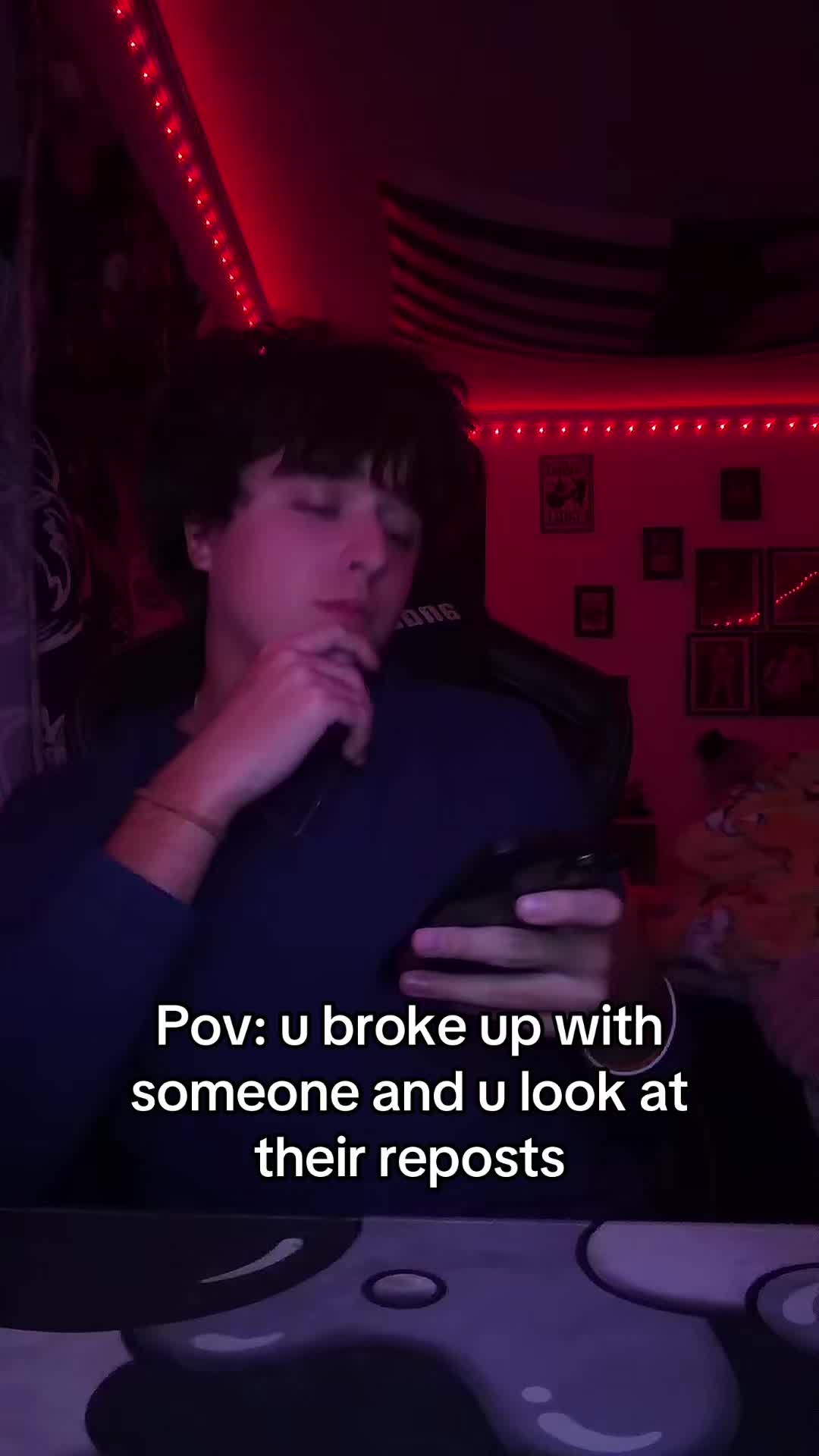 @T