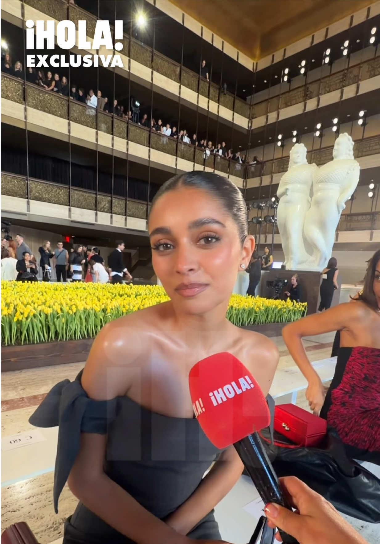 @HOLA! USA