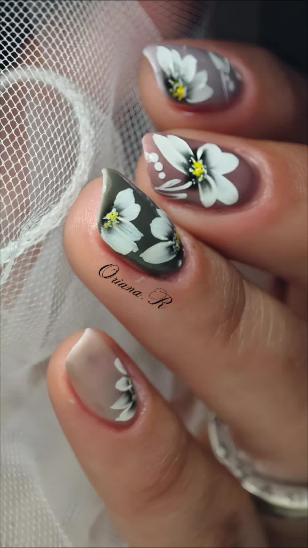 @Oriana