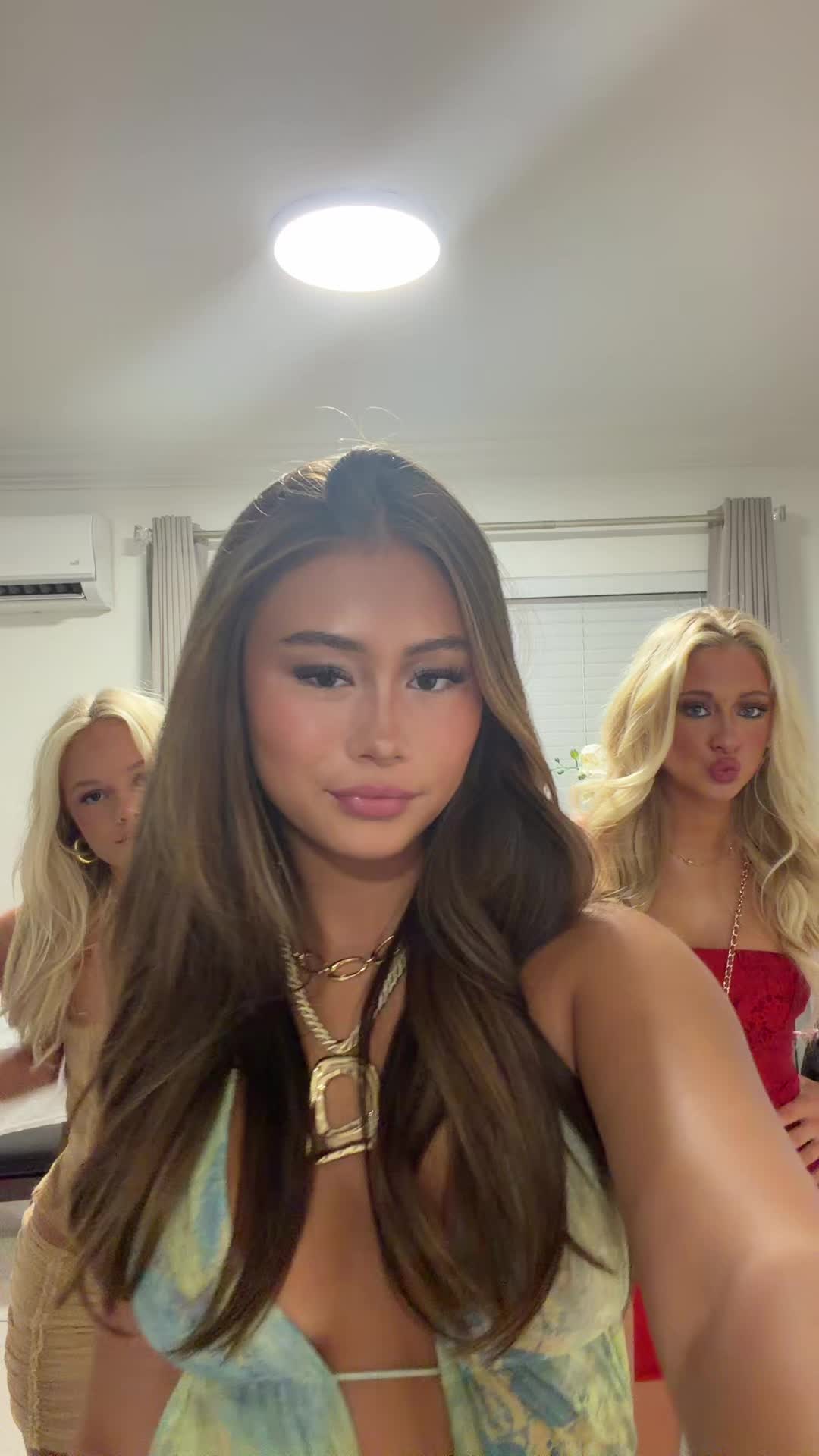 @chloegastreich