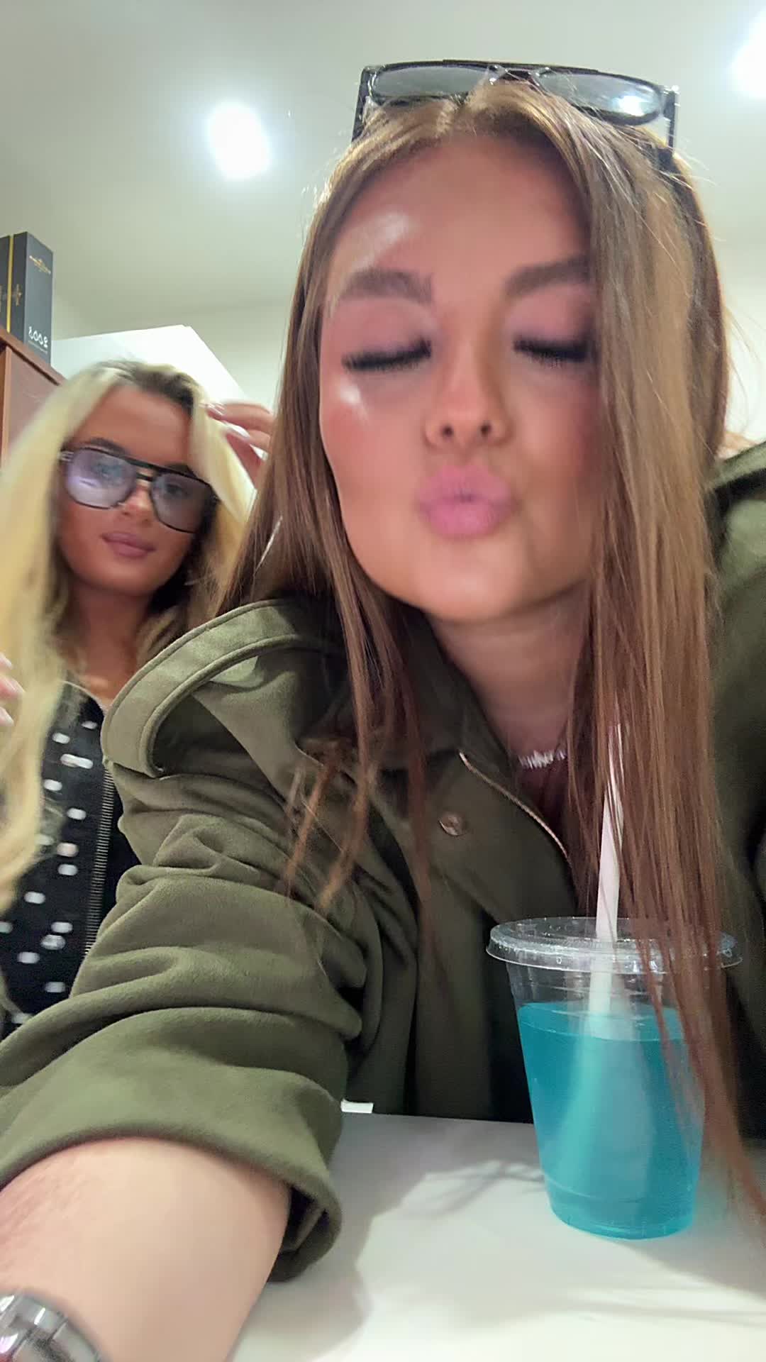 @karo_jxx