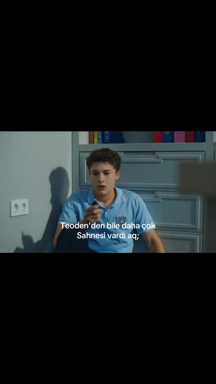 @𝓡