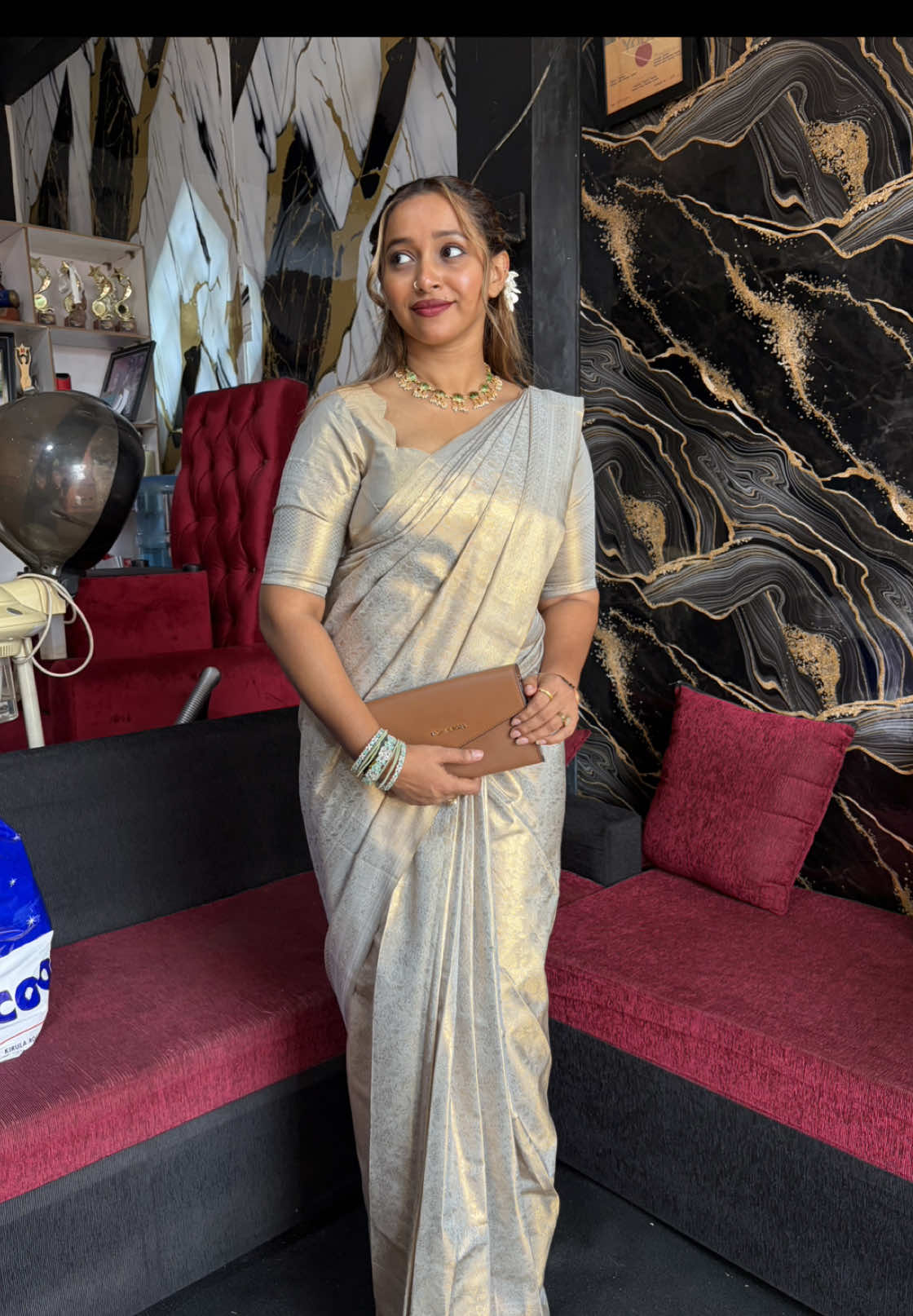 @Kaushi_Raj