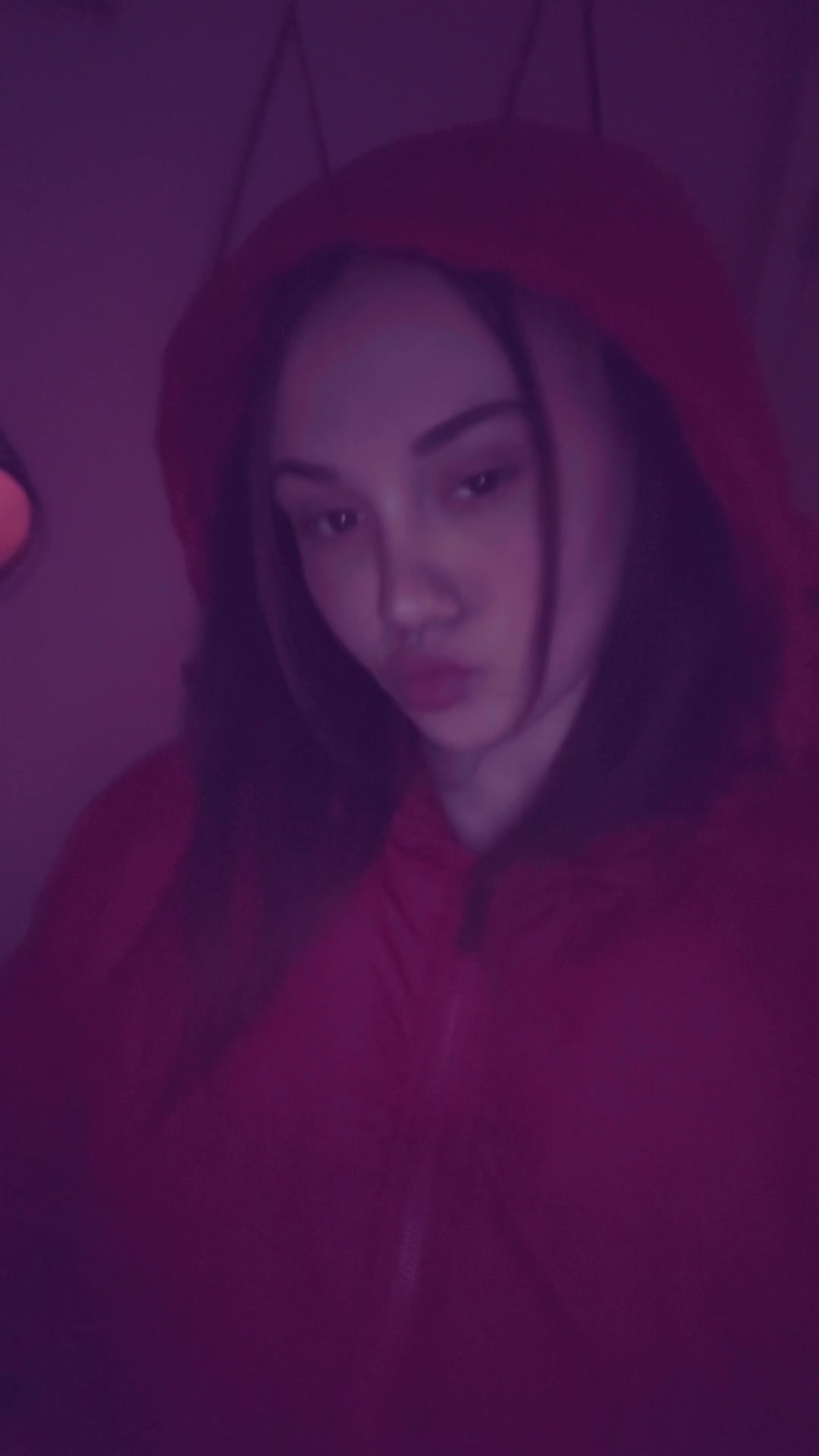 @Wh0s.lay