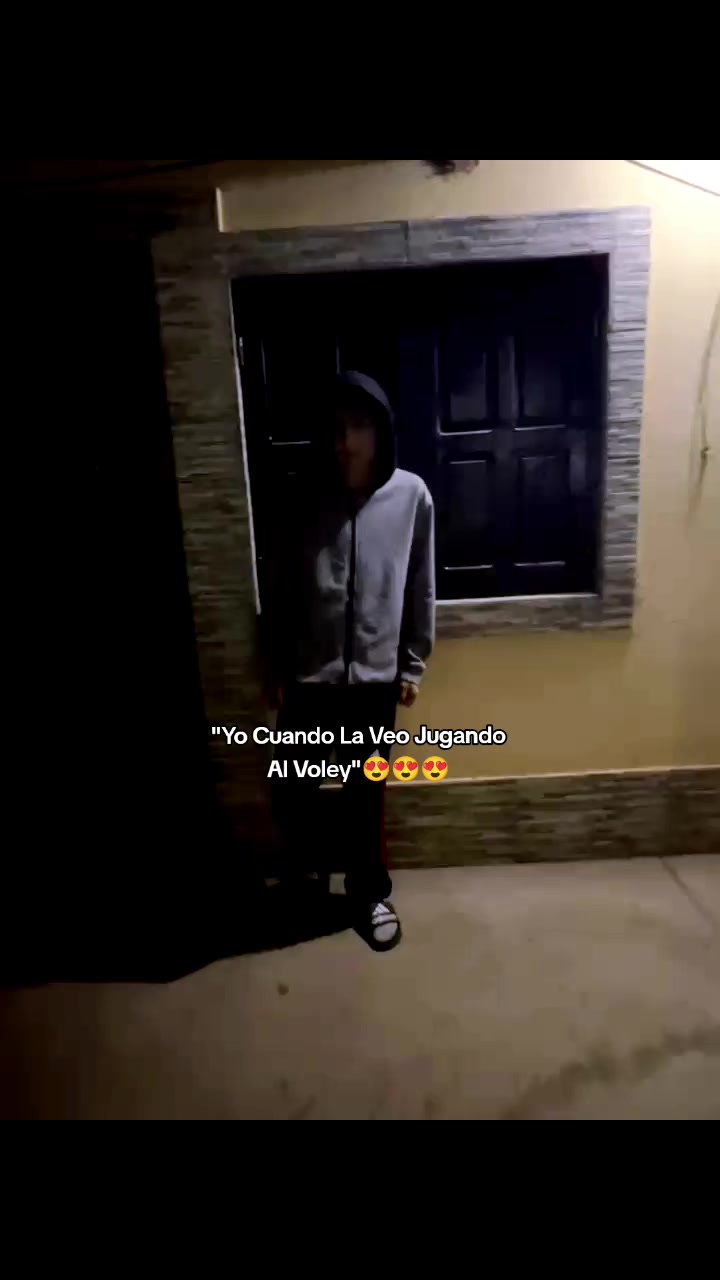 @Bėnj&acirc;✓🃏🎧
