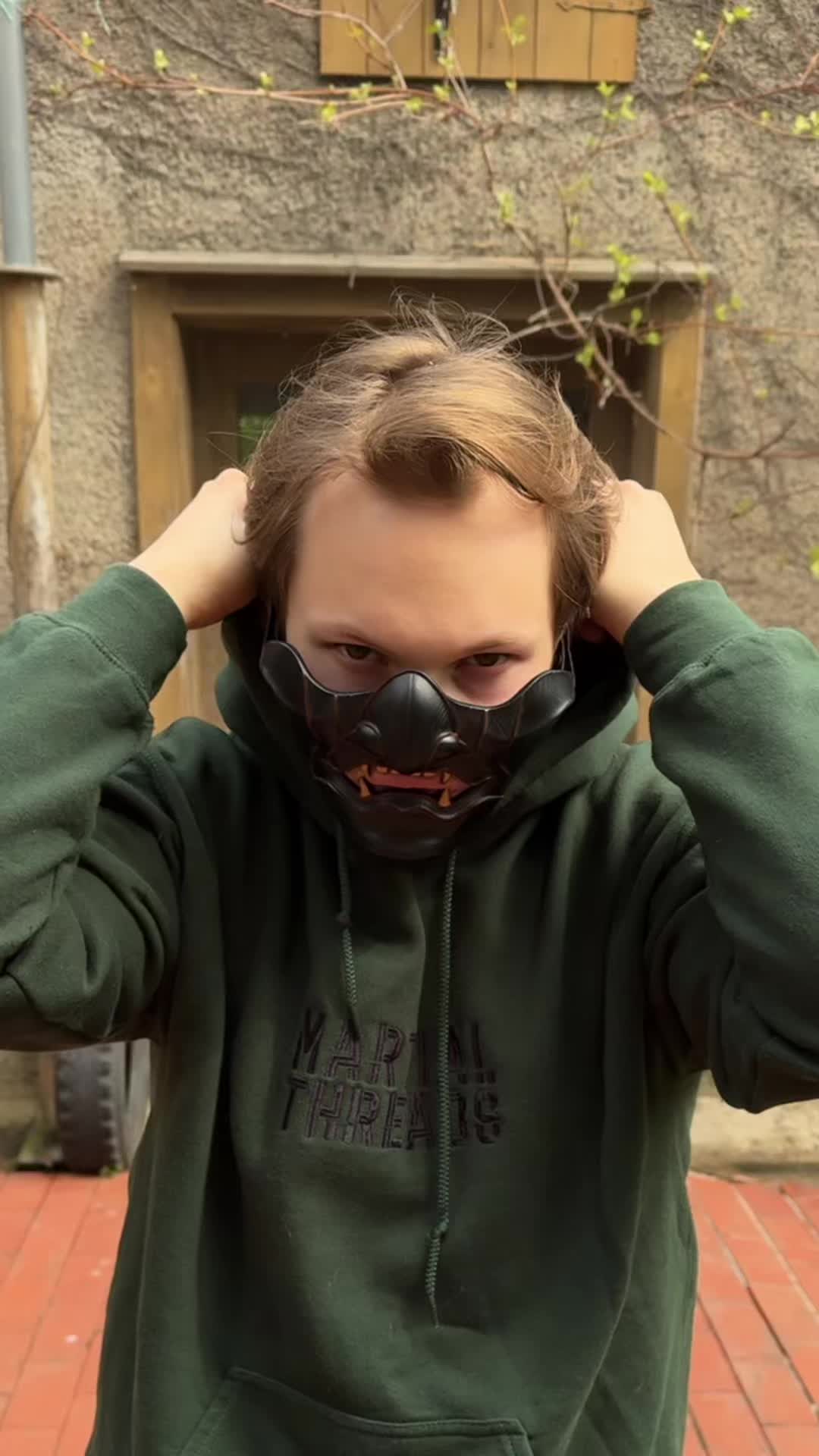 @stronggermanbear