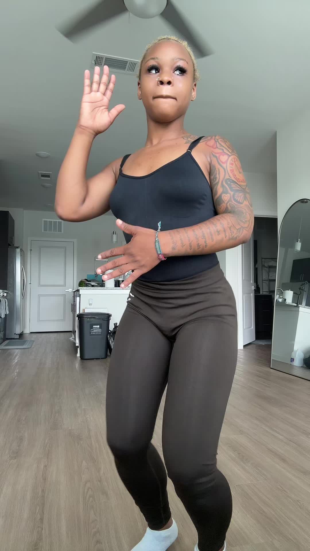 @Kaliyah