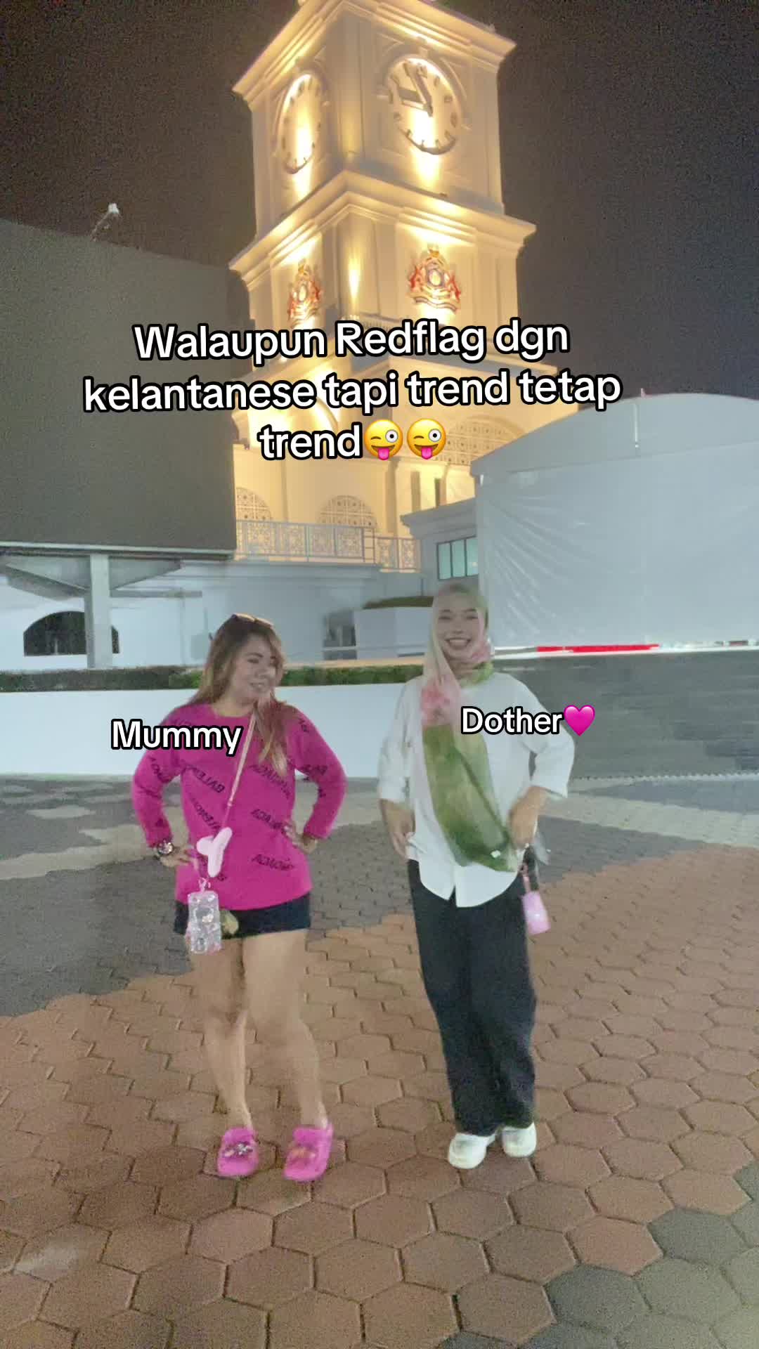 @MrsNadhyaaLukerzz🖤🌈
