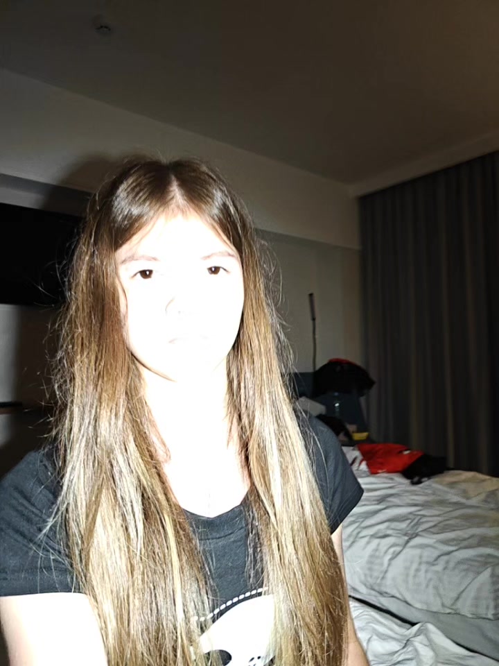@🪭