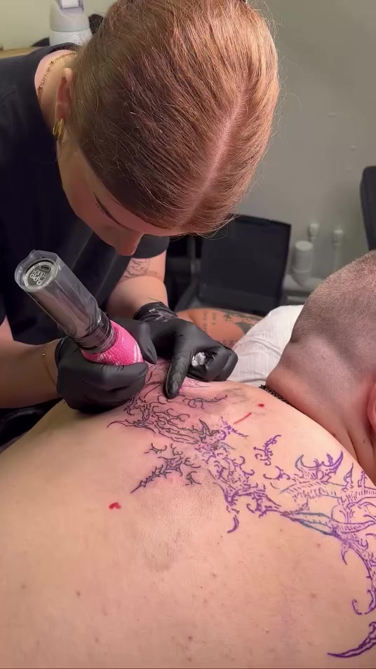 @Obsidian Ink Tattoo