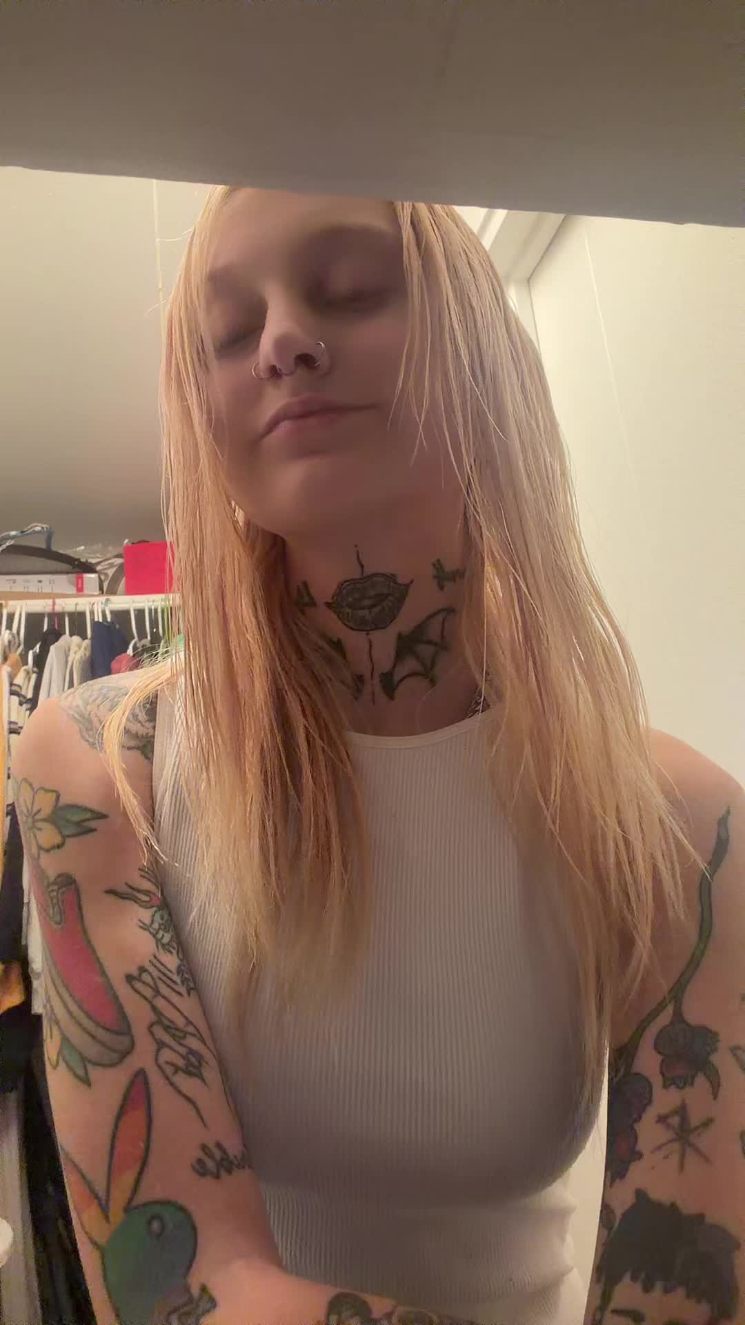 @Gab