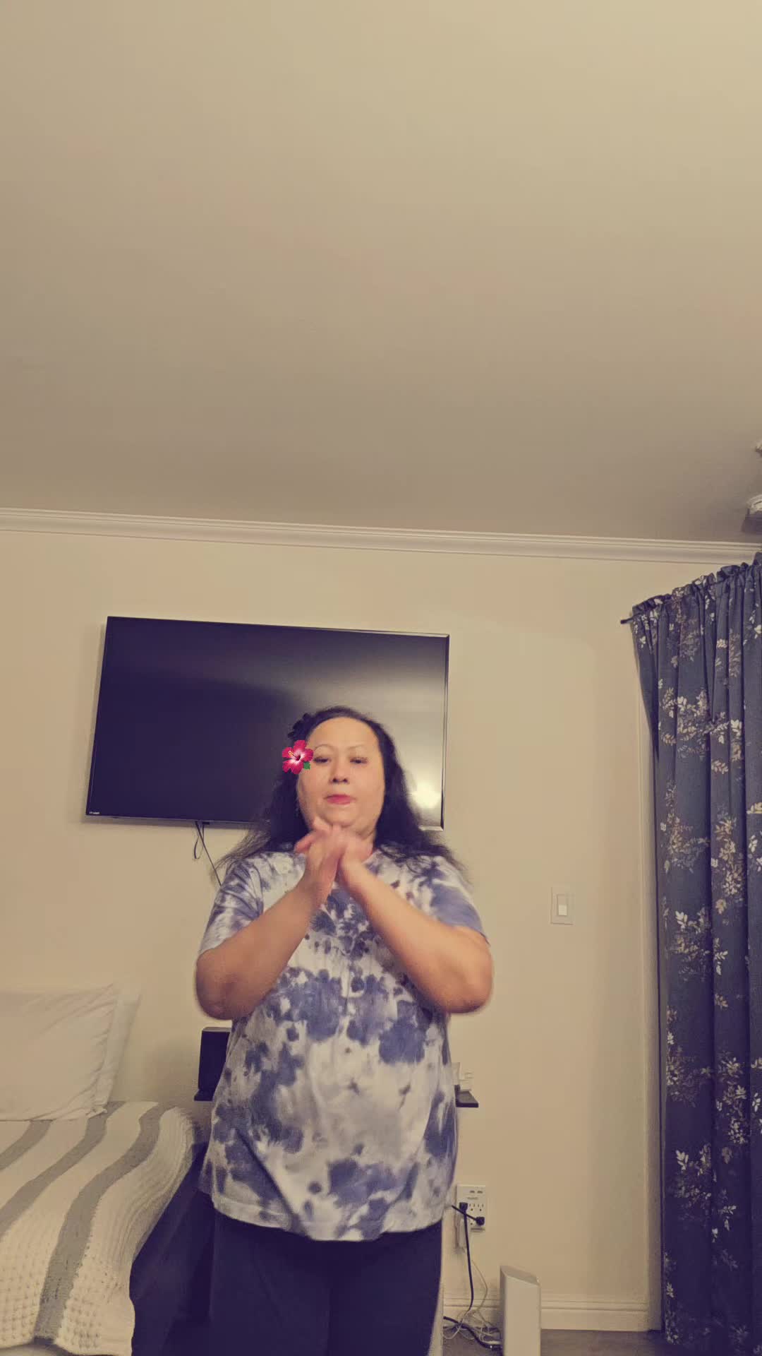 @Lucille Valderama Ga
