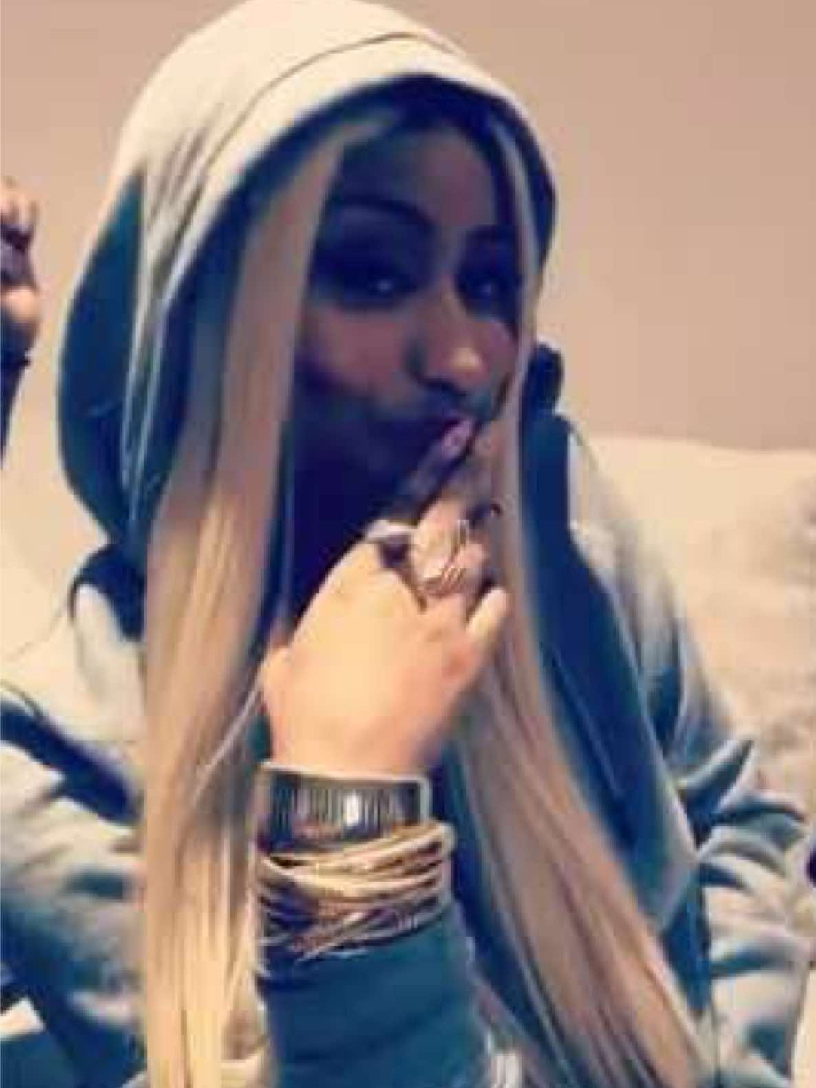 @BARBZ FENDI