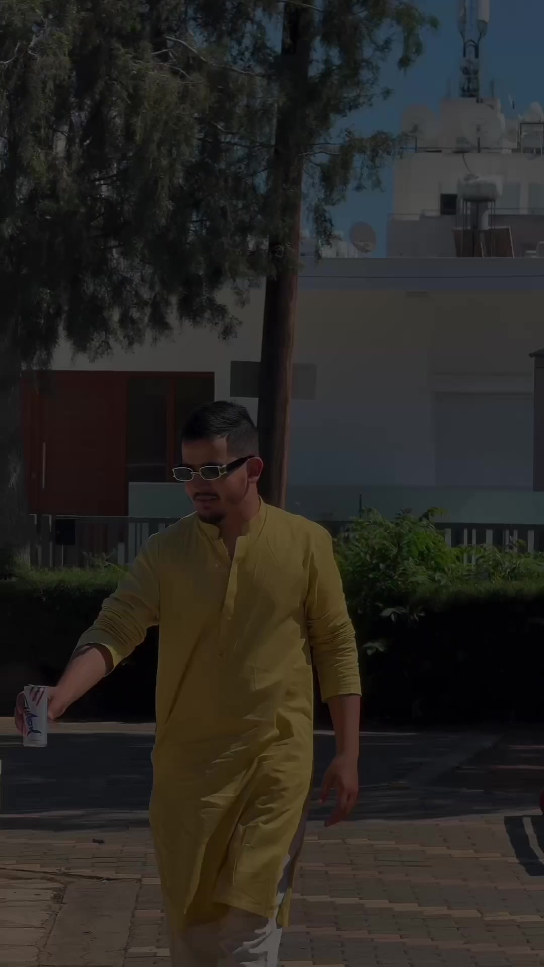 @Momin 🇨🇾