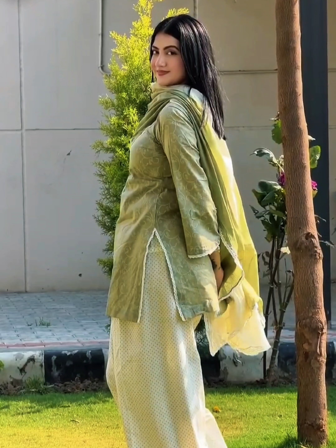 @Arshreet Kaur🐦🔥