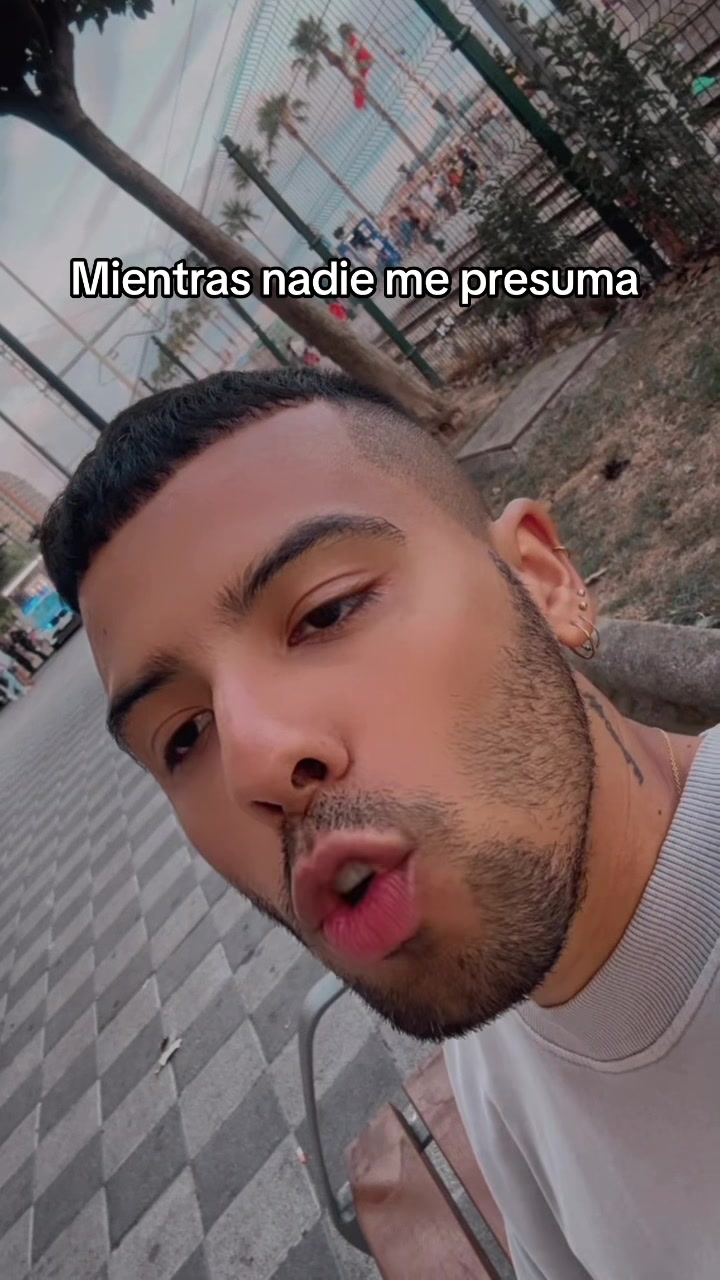 @Alejo Peinado