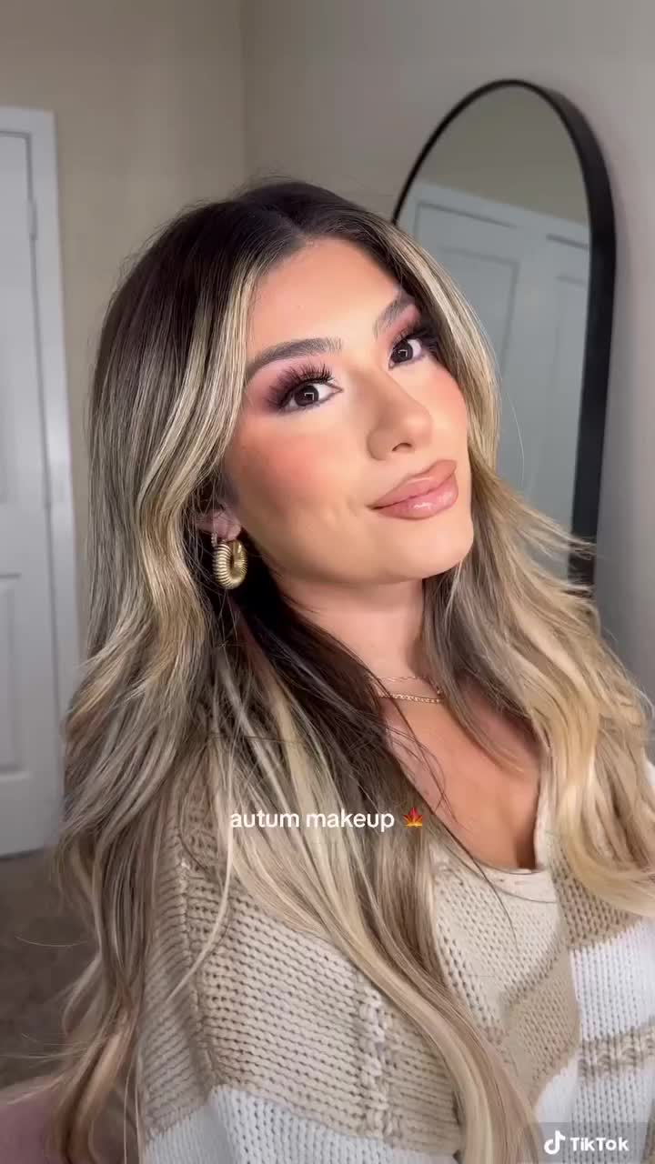 @Ashley_Alexander