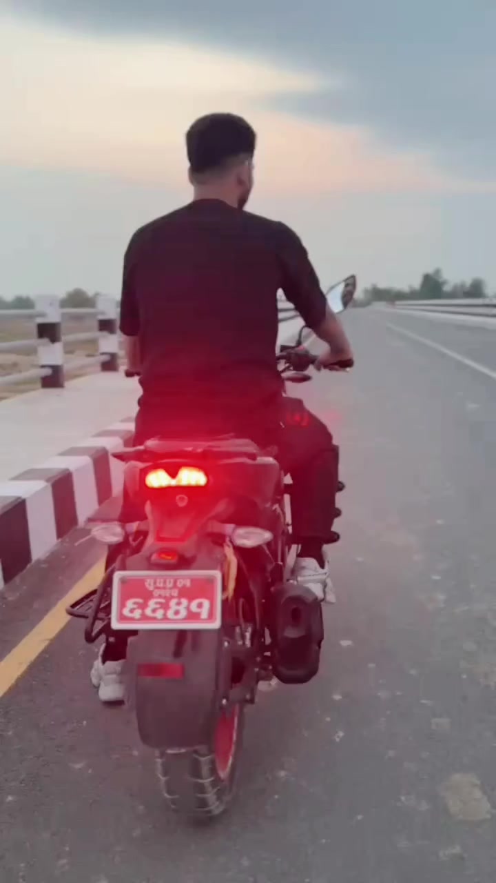 @𝗺𝗿. ♠️__Harish____♠️