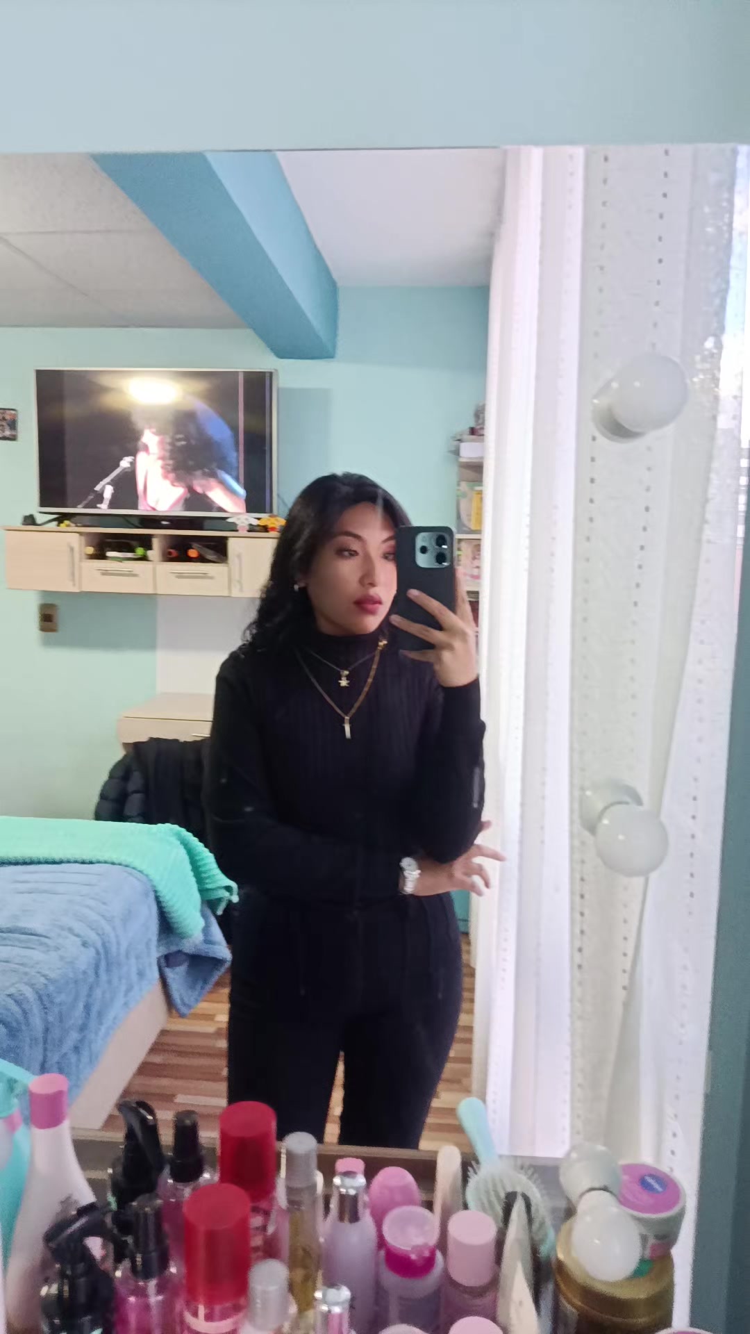 @Mari 👑