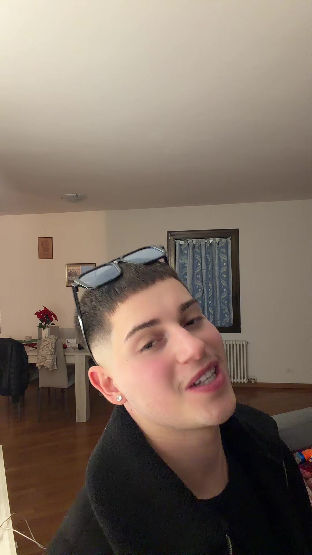 @MARCO👑