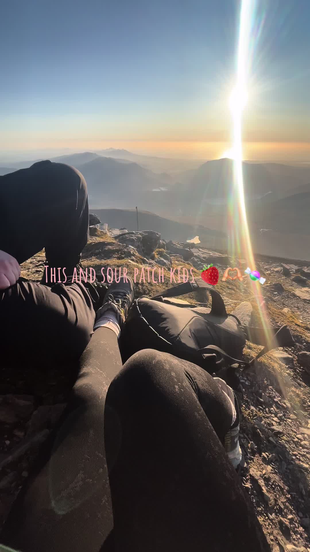@Georgia 🪩⛰️🥾🍃💫