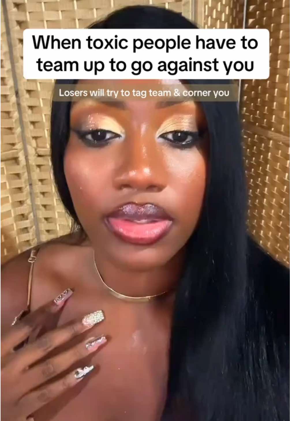 @Jamia Naomiྀི