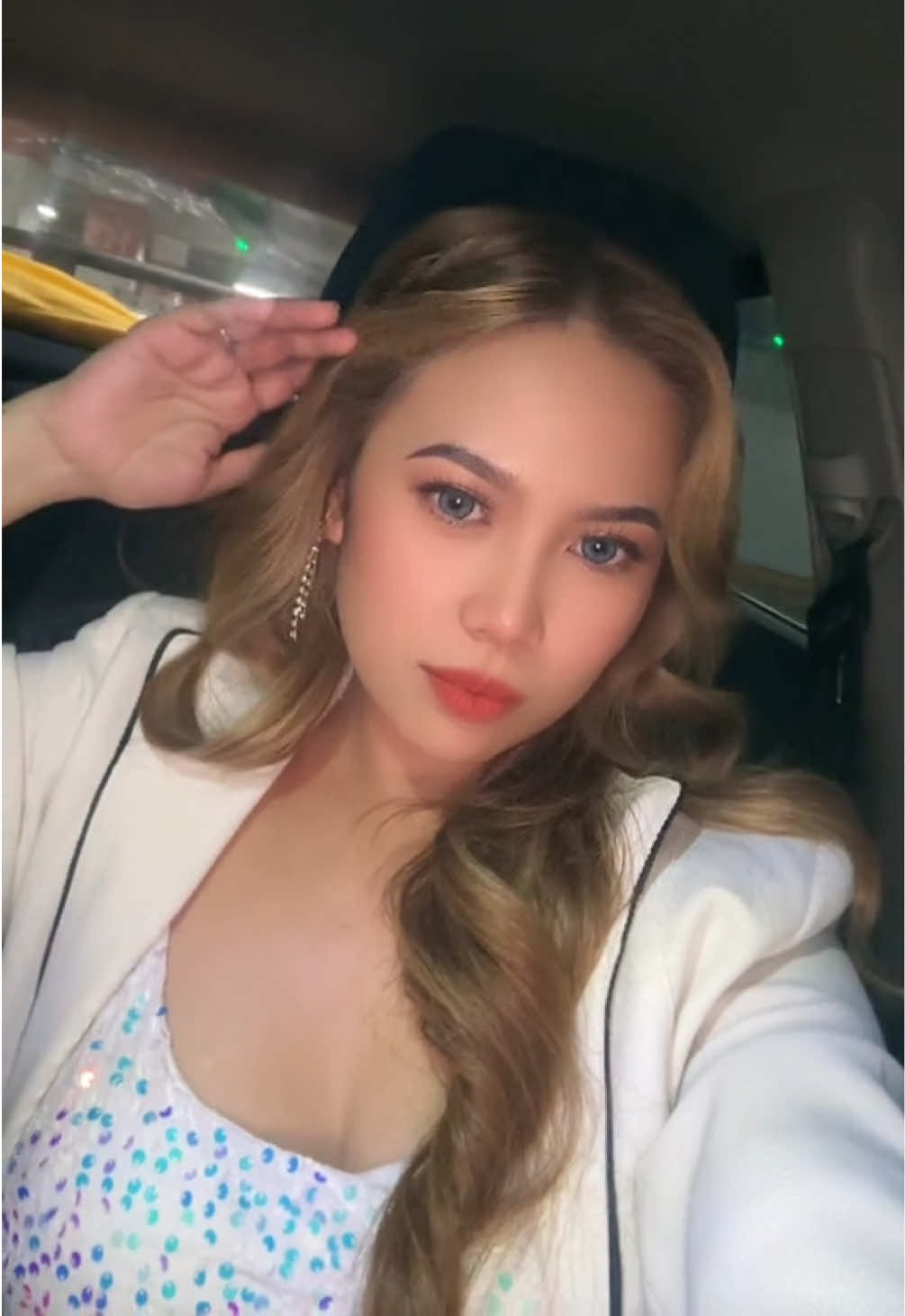 @𝕽𝖔𝖓𝖆𝖇𝖊𝖑𝖑𝖊✨🥀