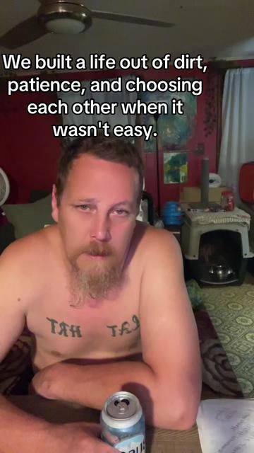 @QweenOfSatire
