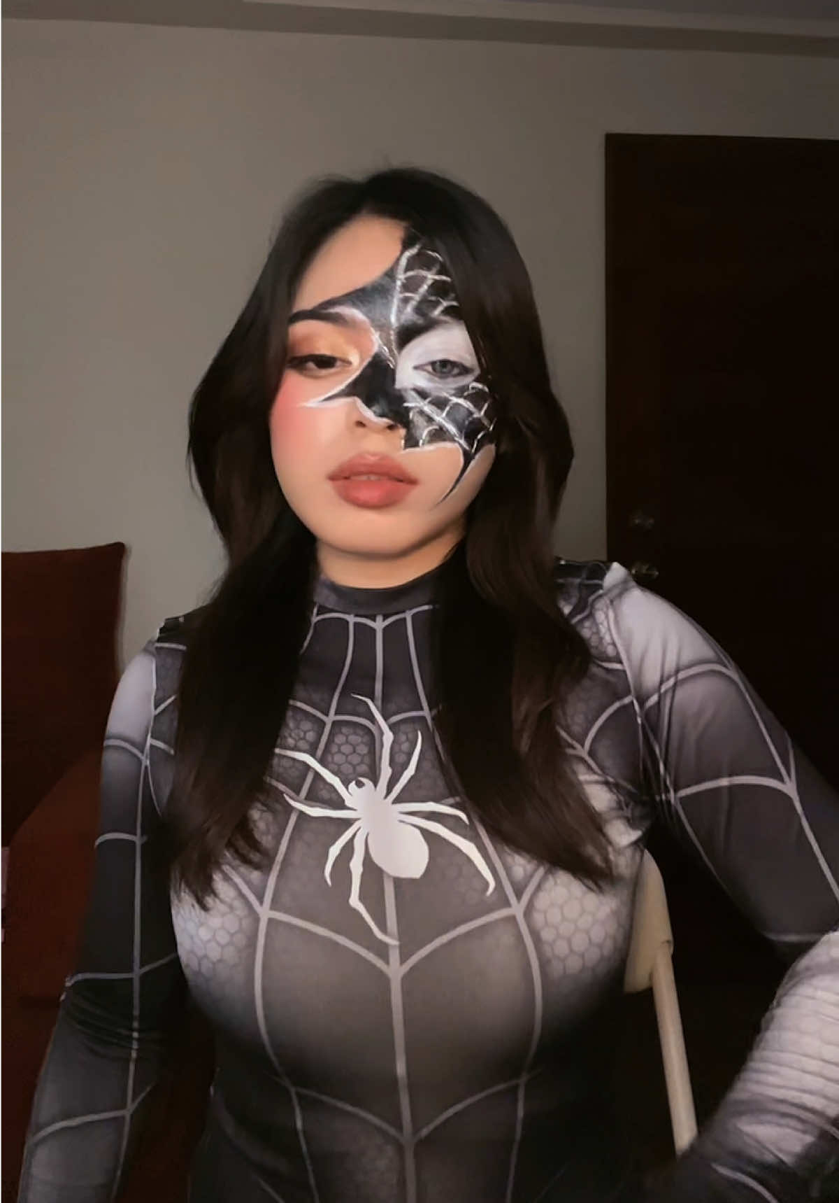 @lekeizhakmv on ig