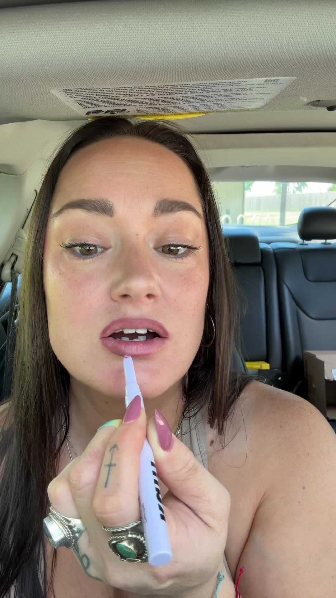 @midwesterncortney🦋✨