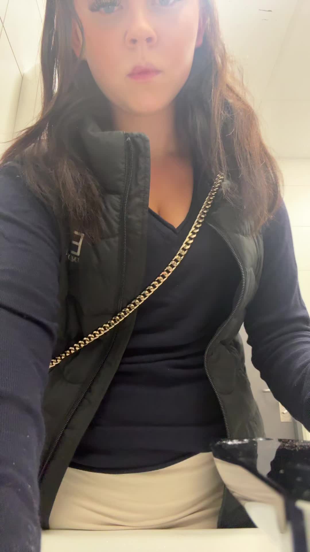 @emilia09_aa