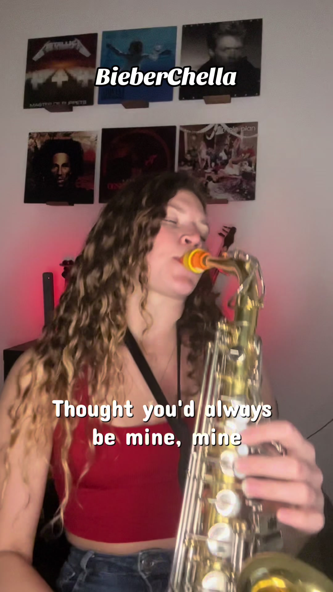 @christina.saxophonegirl 🎷🇨🇦