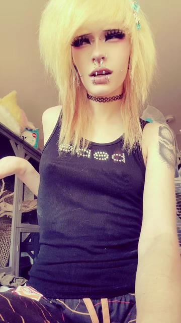 @🏳️&zwj;🌈[,,_,,]:3