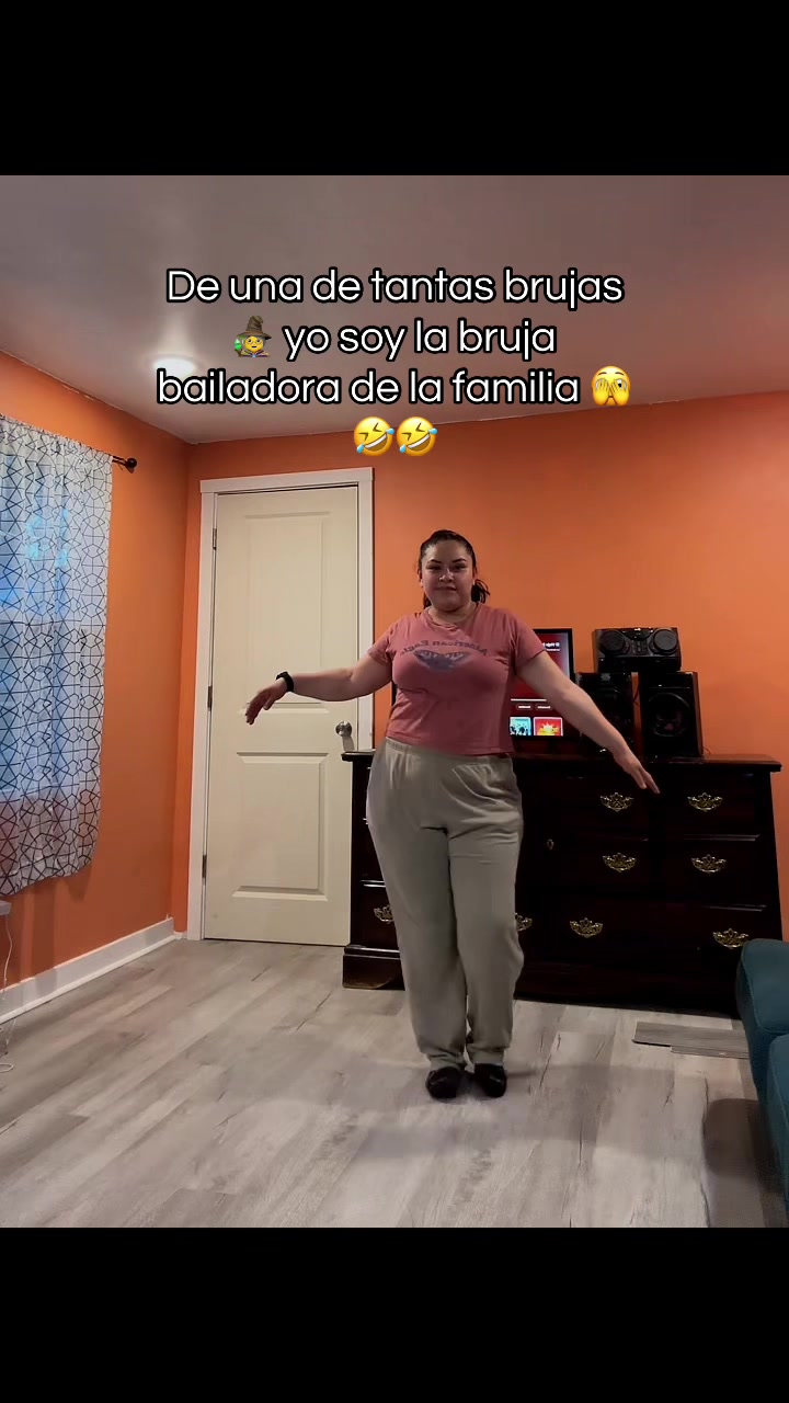 @vickyaquino1599
