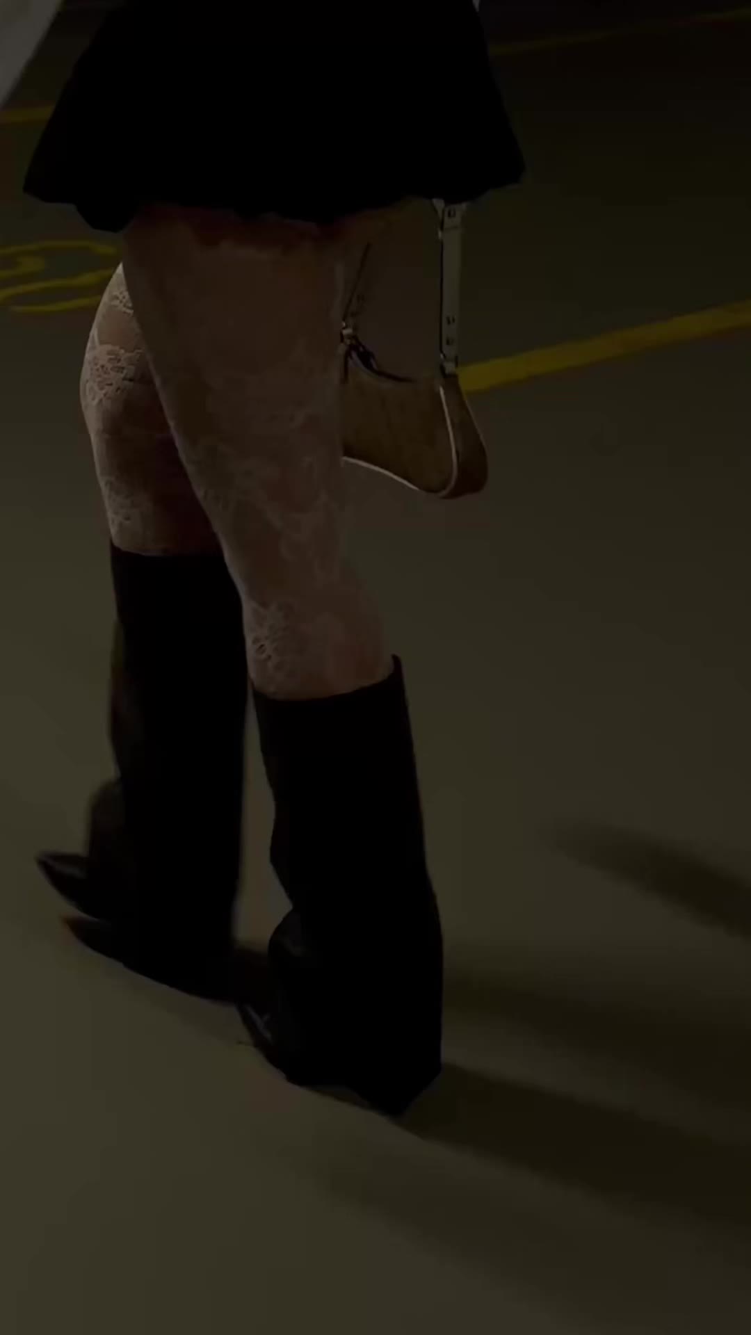 @HollyMolly