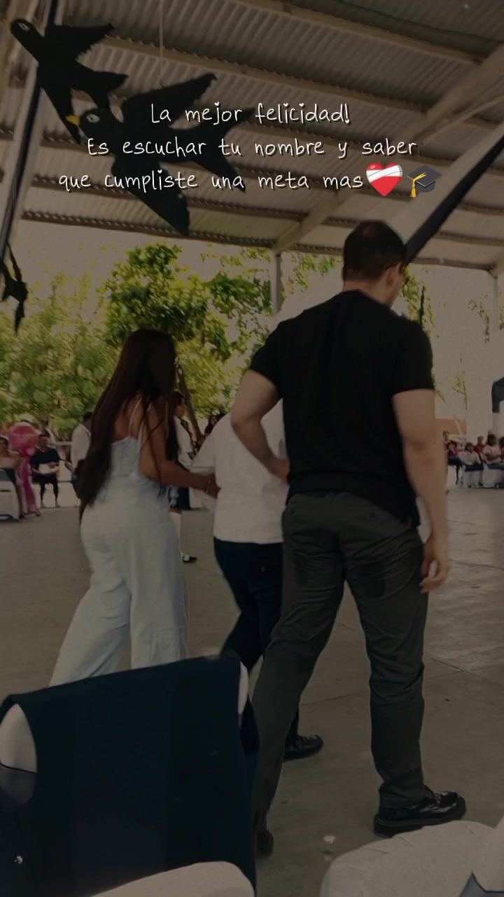 @Niki Luna