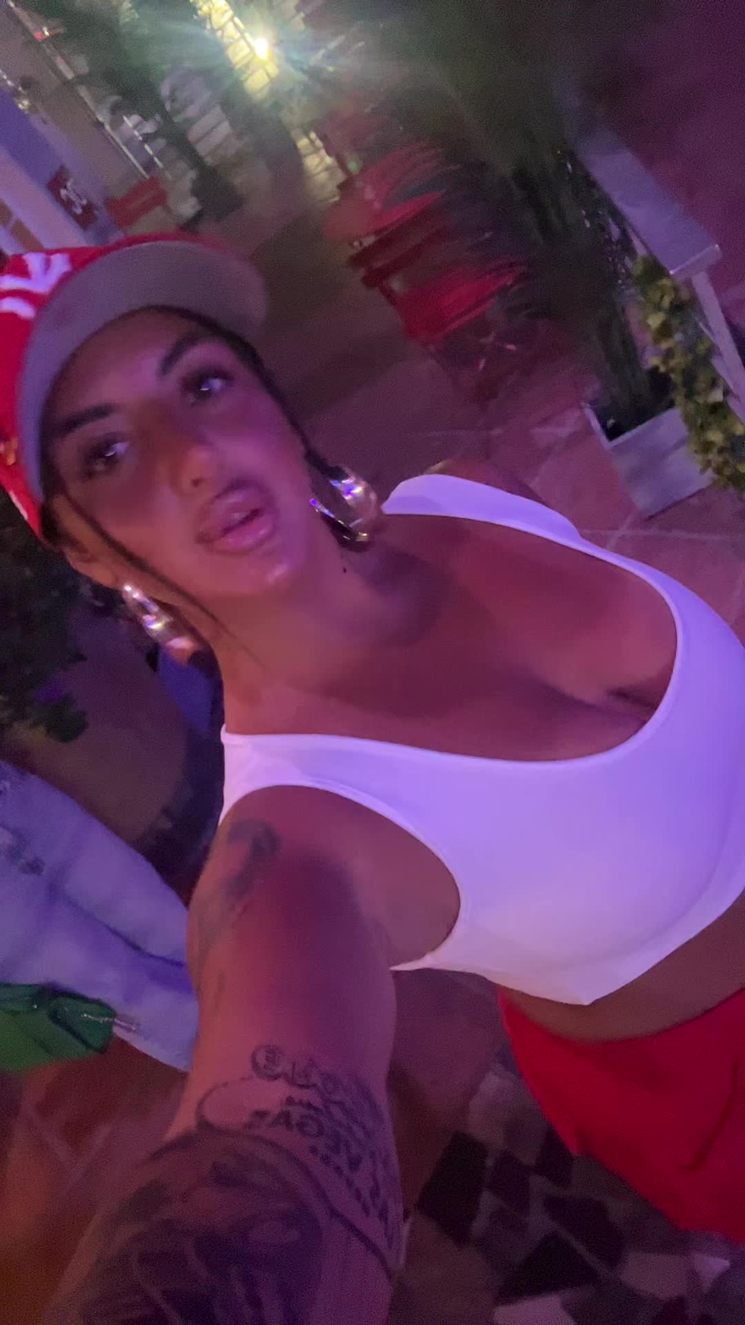 @NoemyErnano