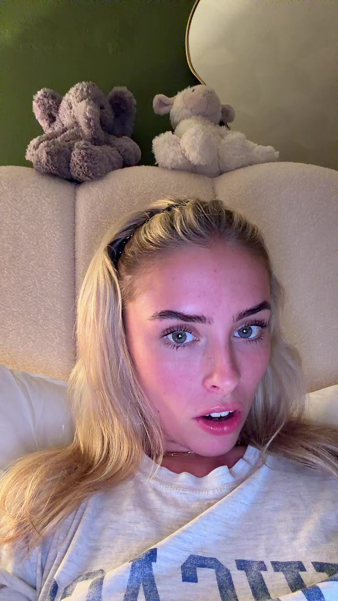 @huhnellywho