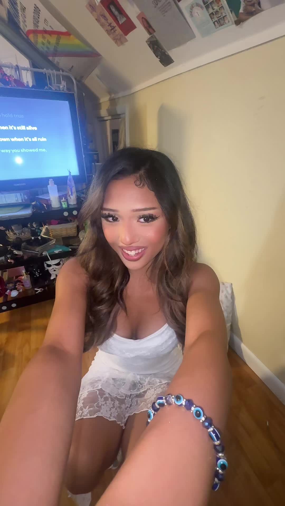 @sabrina ๐ฆ