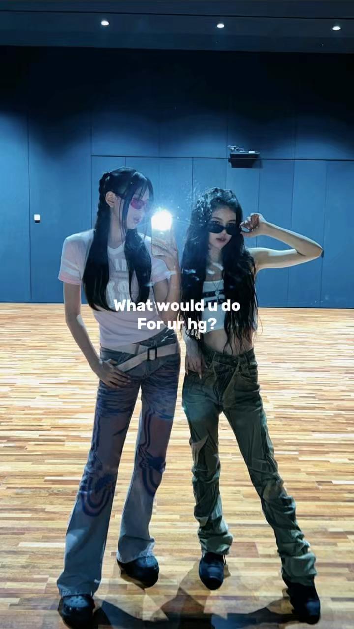@Chierix_