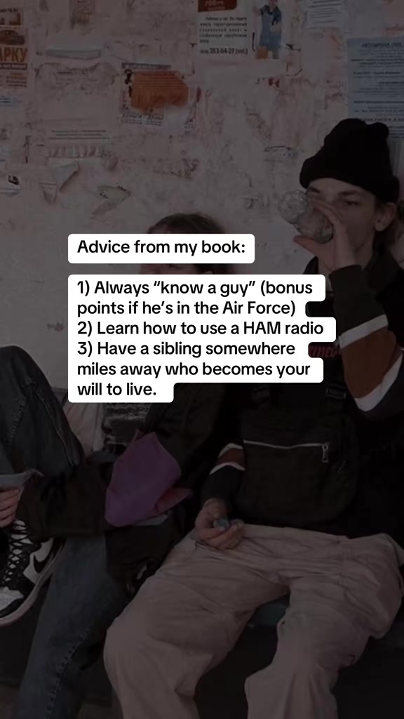 @Sophie // Writer + Illustrator