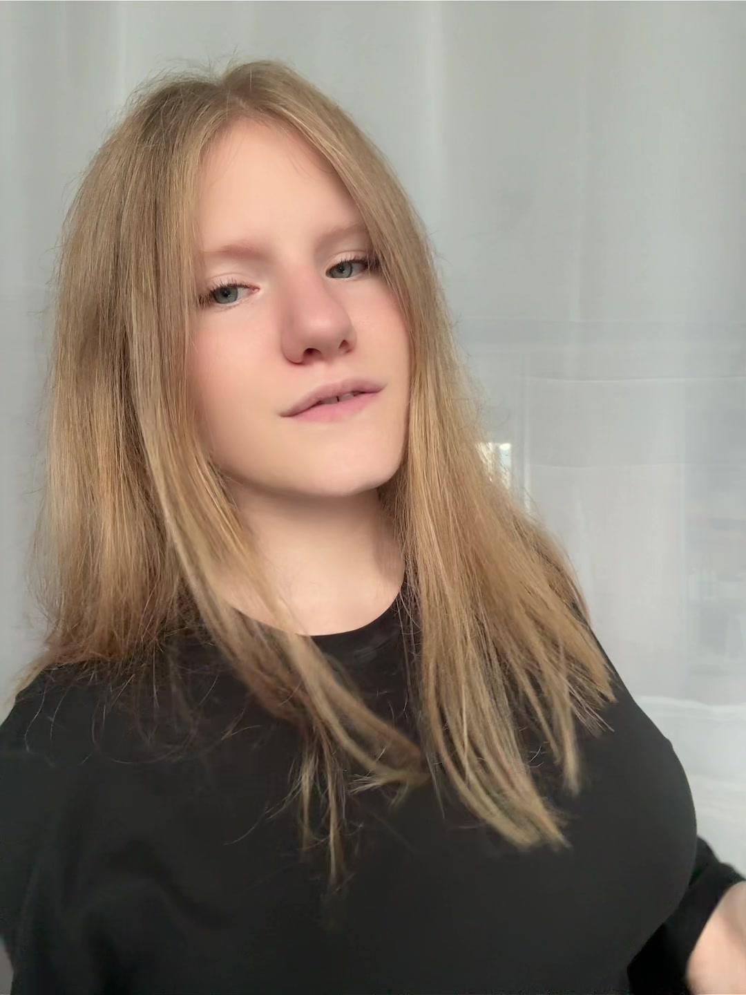 @mamakarina)