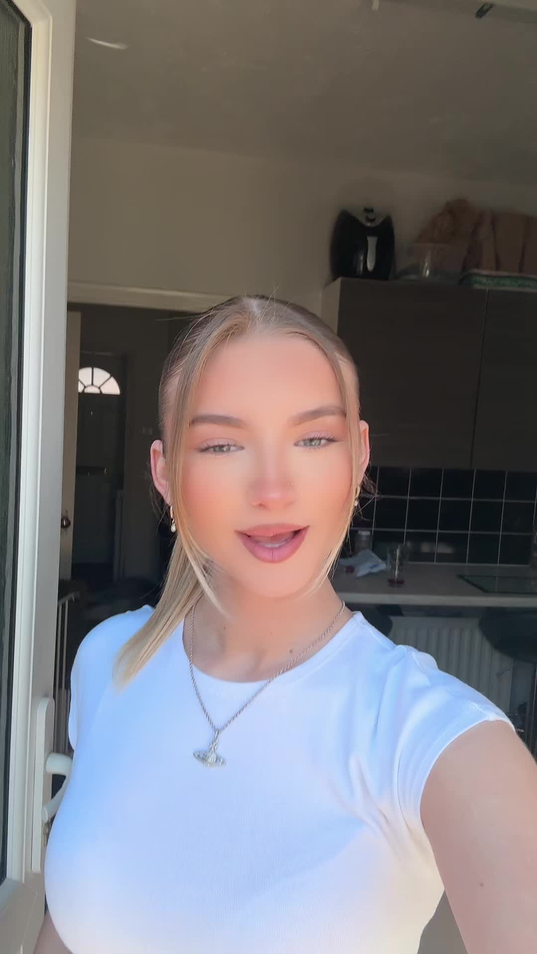 @𝑩𝒆𝒄𝒄𝒂⁷⁷⁷💫