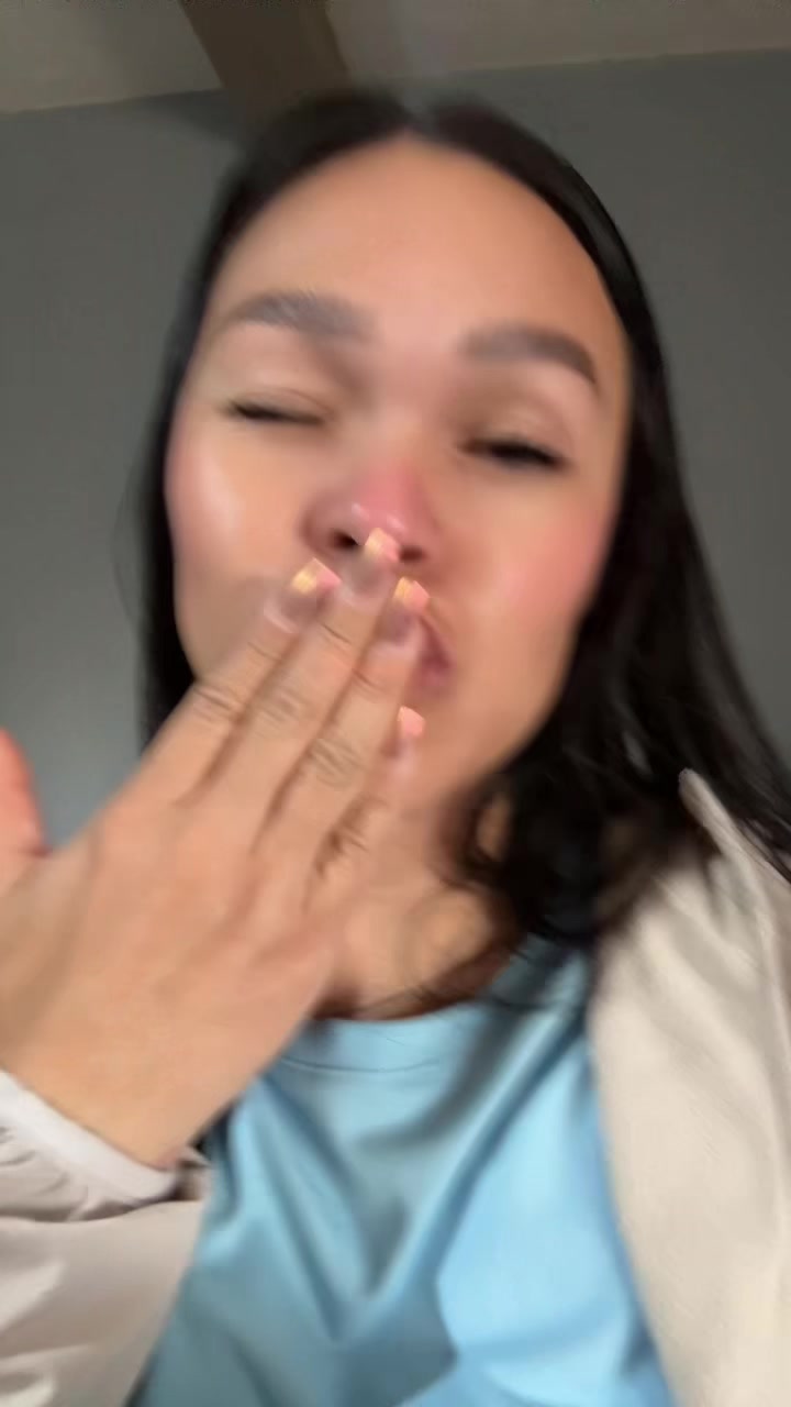 @𝖁𝖆𝖓𝖊𝖘𝖘𝖆𝕸𝖔𝖗𝖆𝖑𝖊𝖘