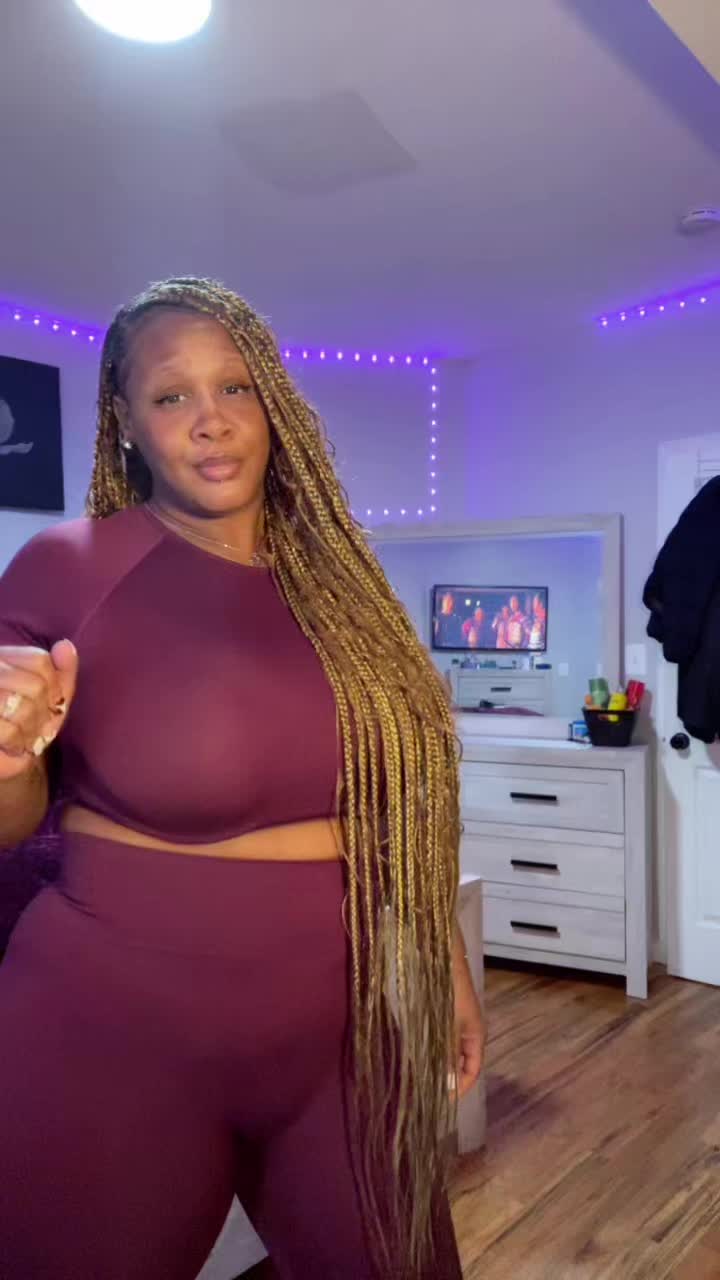 @Deedee