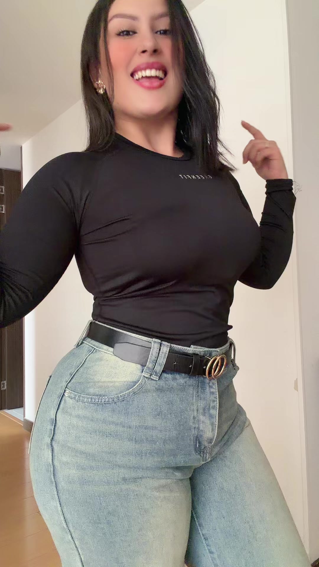 @Valentina โจ
