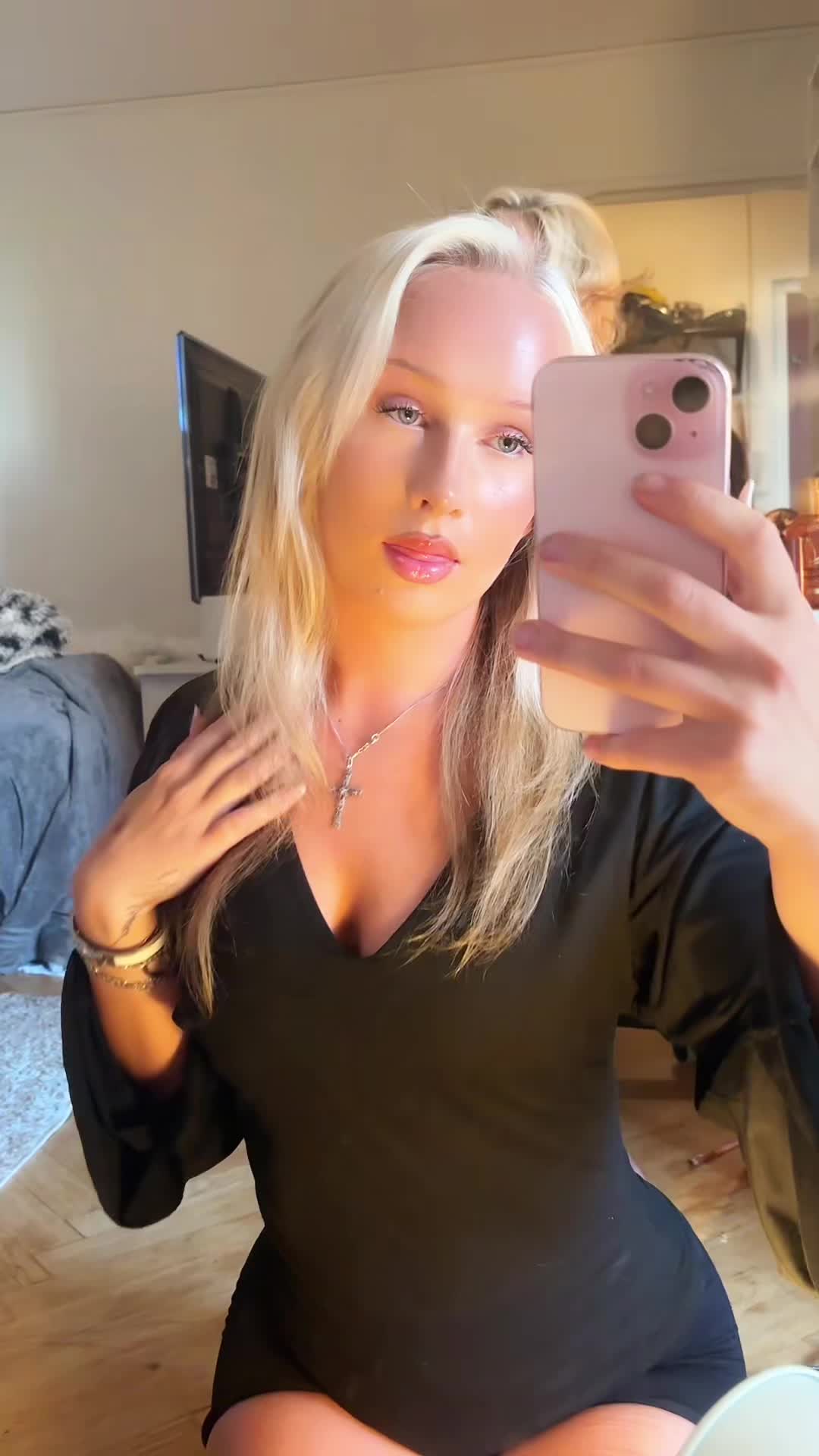 @yrmamibadgalllminauu