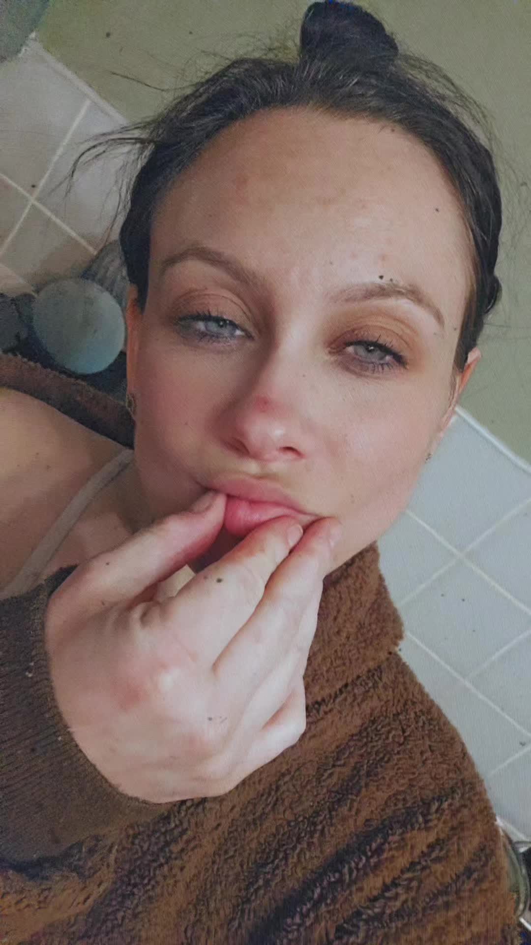 @Live&hearts;️Love&hearts;️Laugh