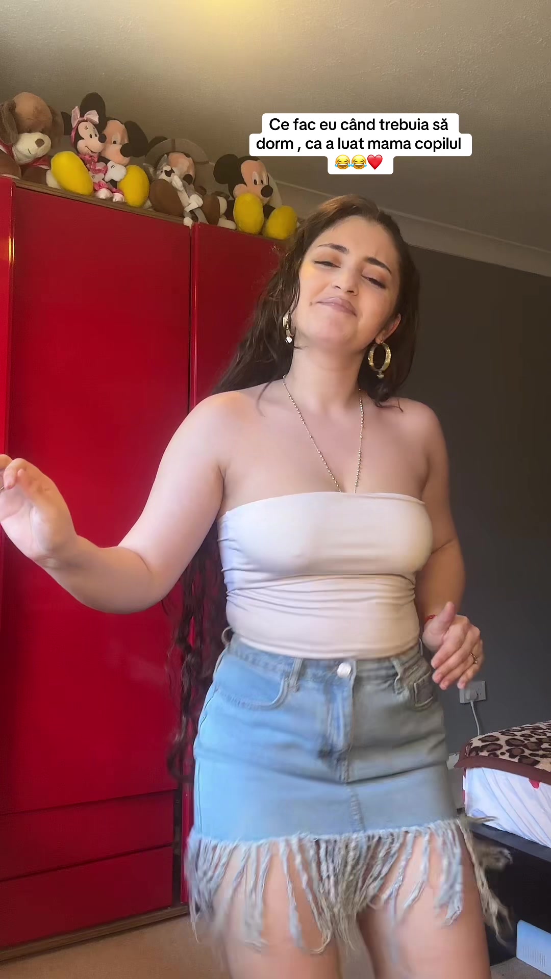 @__anaaa18__