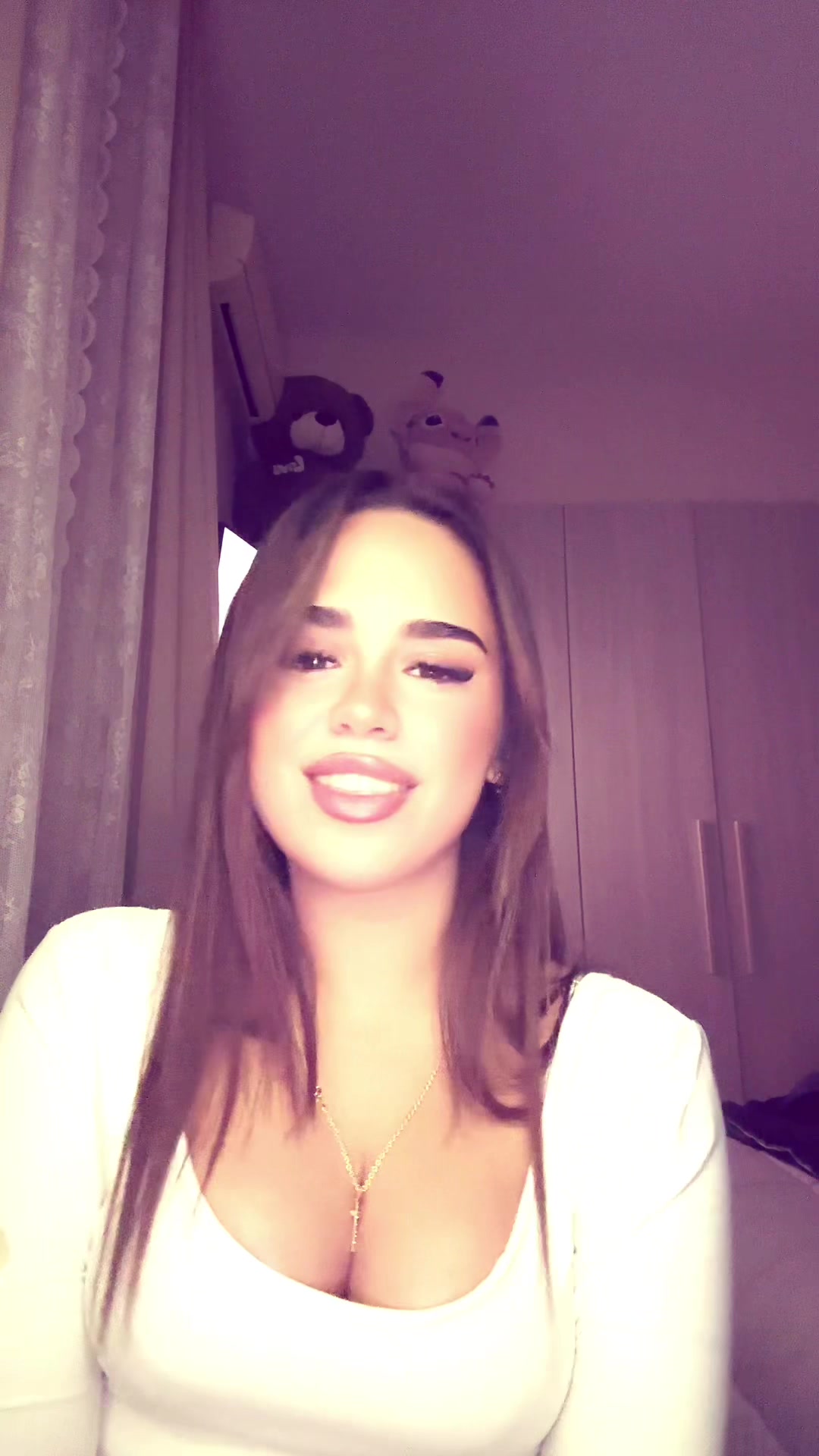 @alessyavitale